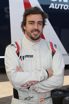 FERNANDO, P. Ravindra