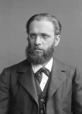 STUMPF, R